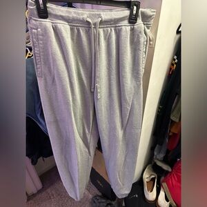 Great Condition Men's Large Gray Sweatpants (Jogger Style) by Everlast